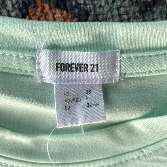 NWT Forever 21 Avocado Pajama Set 🥑 - Picture 3 of 7